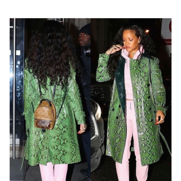 Vetements x Champion pink sweatshirt - Picture 4 of 7